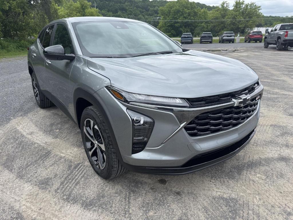 new 2025 Chevrolet Trax car, priced at $23,895