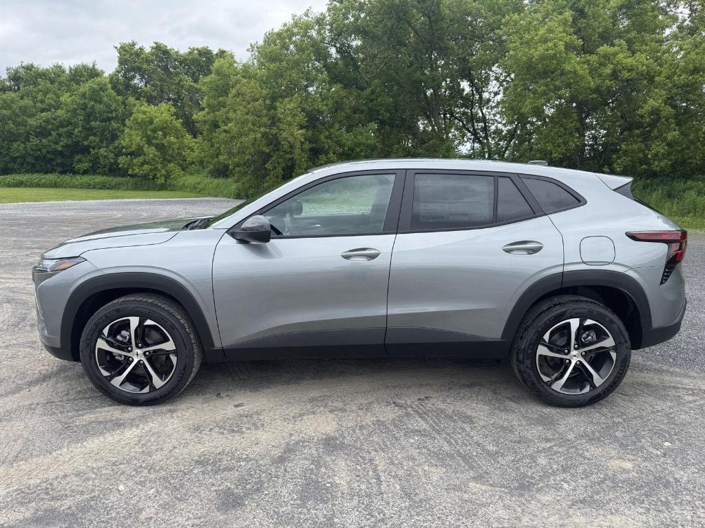 new 2025 Chevrolet Trax car, priced at $23,895