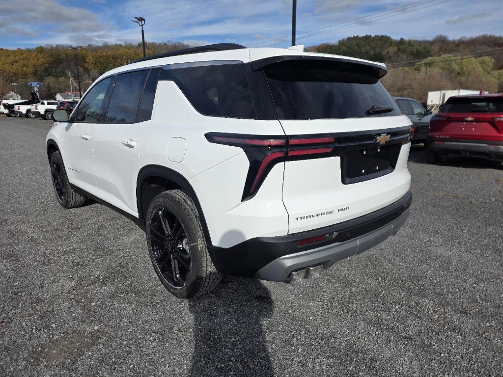 new 2026 Chevrolet Traverse car, priced at $50,144