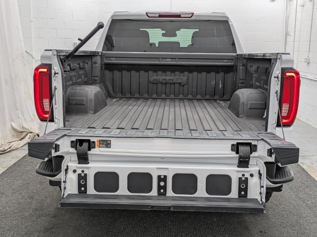 used 2022 GMC Sierra 1500 car, priced at $48,100