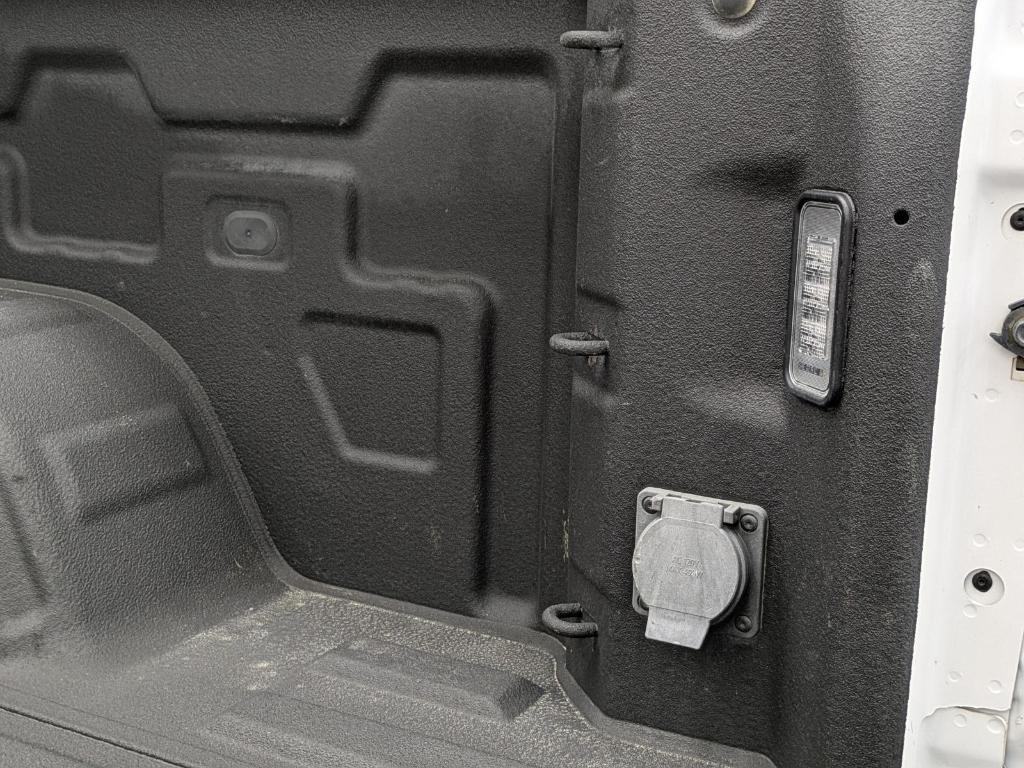 used 2022 GMC Sierra 1500 car, priced at $48,100