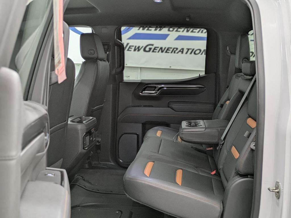 used 2022 GMC Sierra 1500 car, priced at $48,100