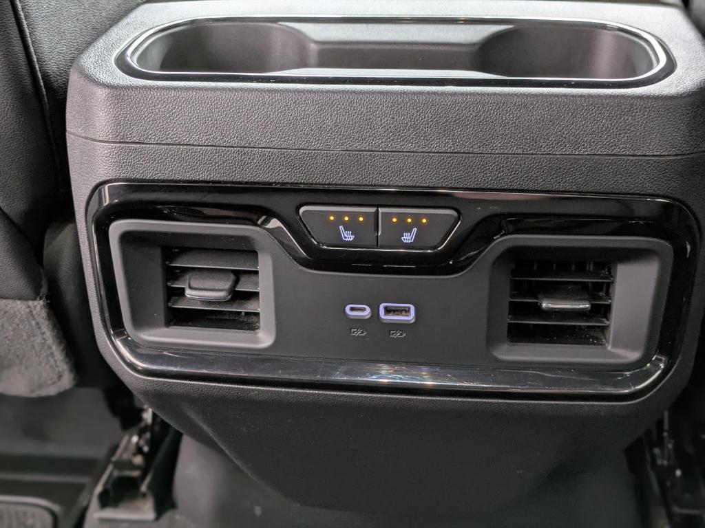 used 2022 GMC Sierra 1500 car, priced at $48,100