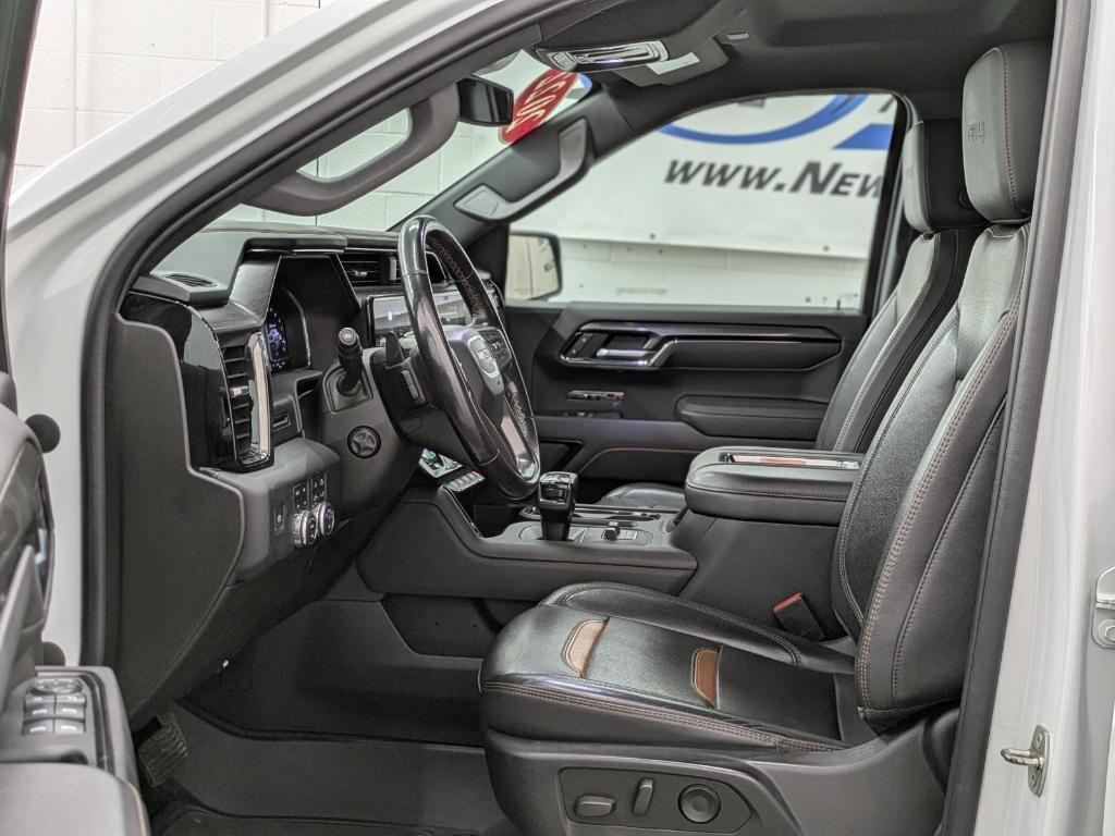 used 2022 GMC Sierra 1500 car, priced at $48,100