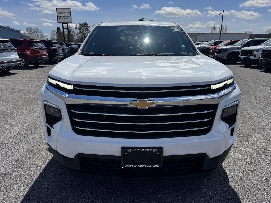 new 2025 Chevrolet Traverse car, priced at $44,195