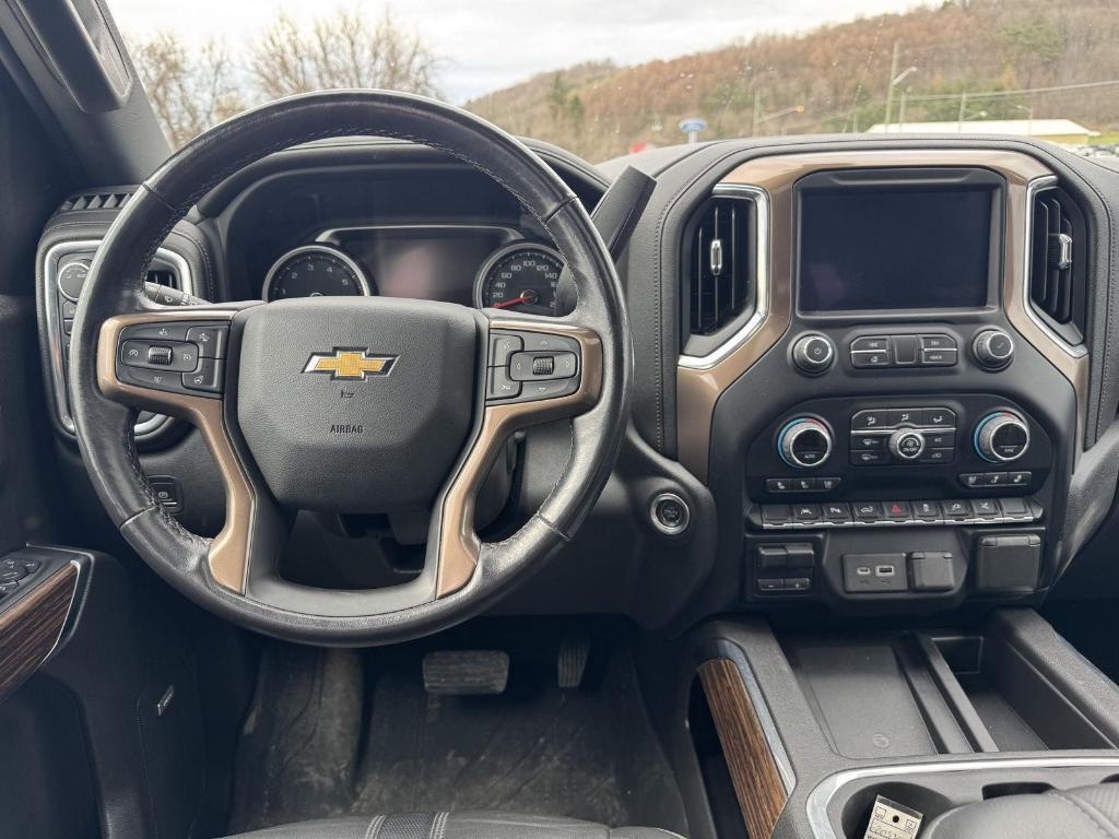 used 2022 Chevrolet Silverado 1500 Limited car, priced at $45,900