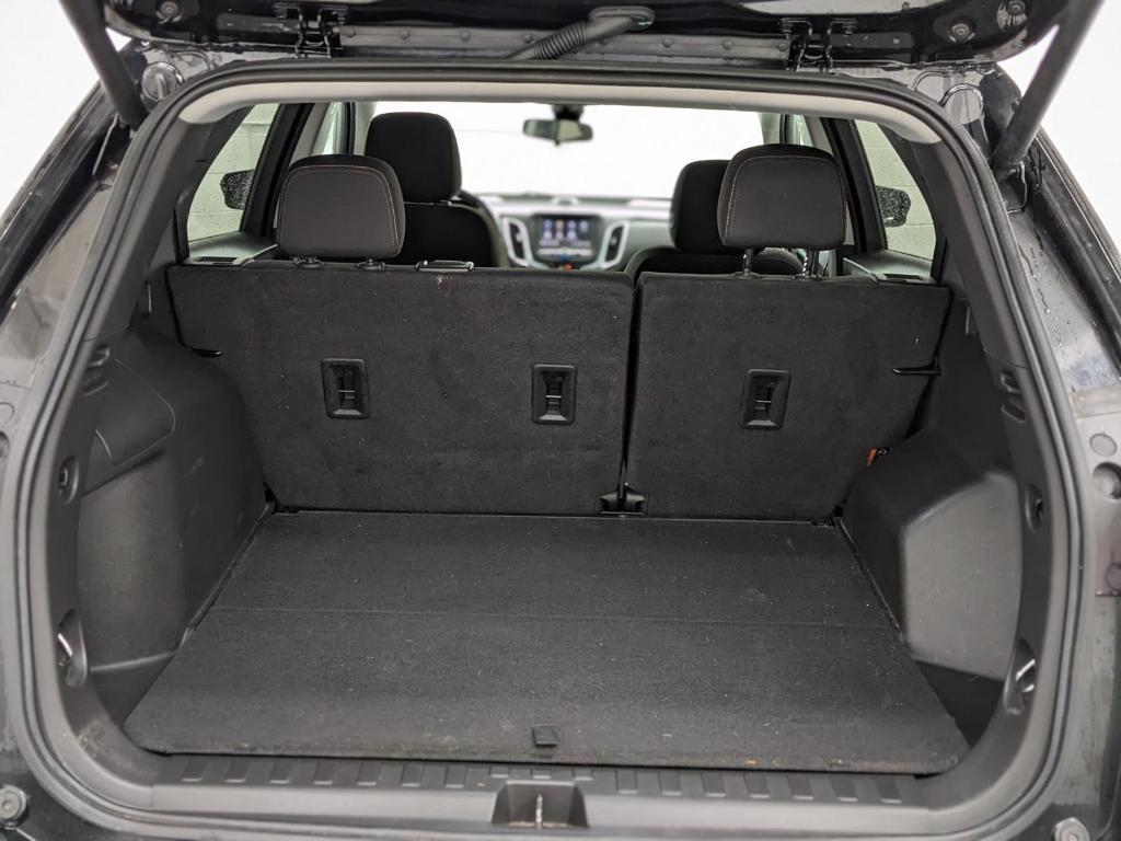 used 2022 Chevrolet Equinox car, priced at $23,900