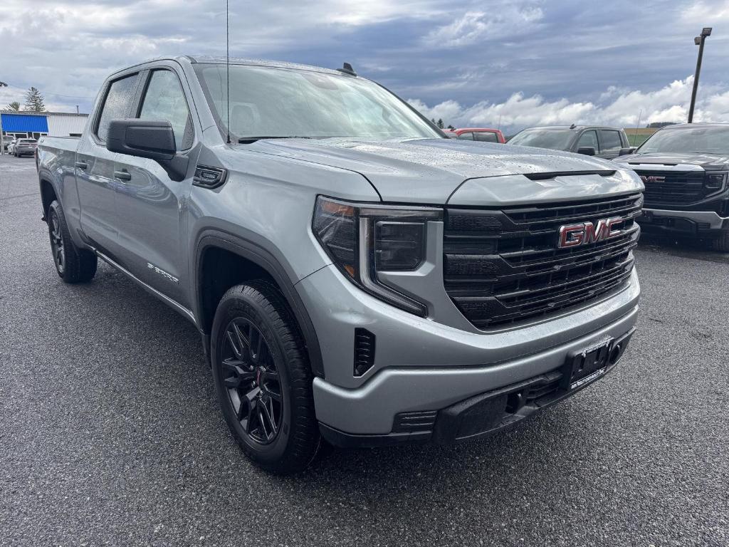 new 2025 GMC Sierra 1500 car, priced at $46,280