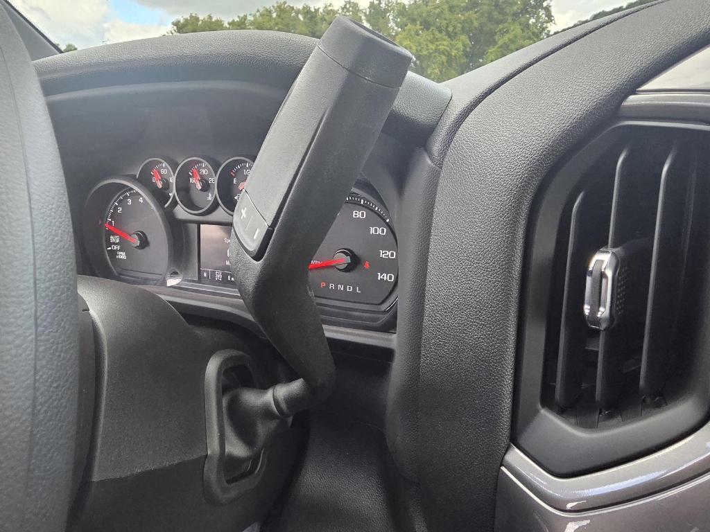 new 2025 Chevrolet Silverado 1500 car, priced at $45,550