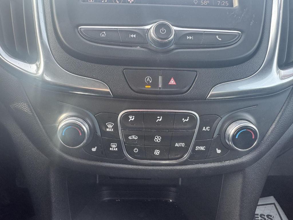 used 2022 Chevrolet Equinox car, priced at $21,890