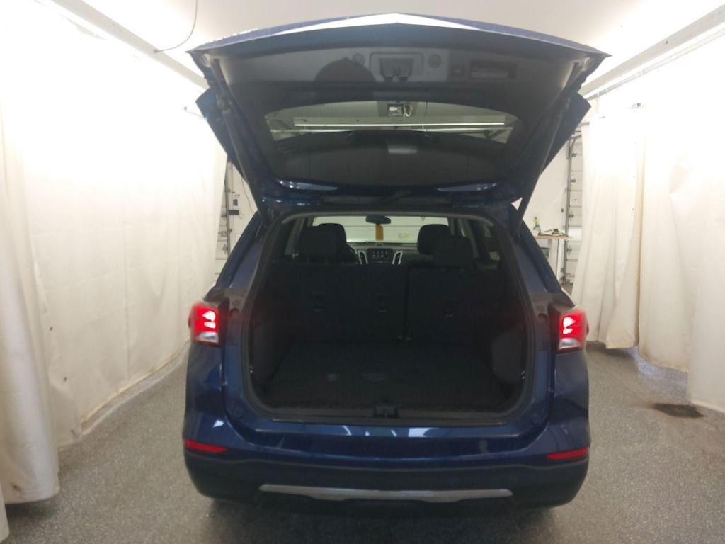 used 2022 Chevrolet Equinox car, priced at $21,890