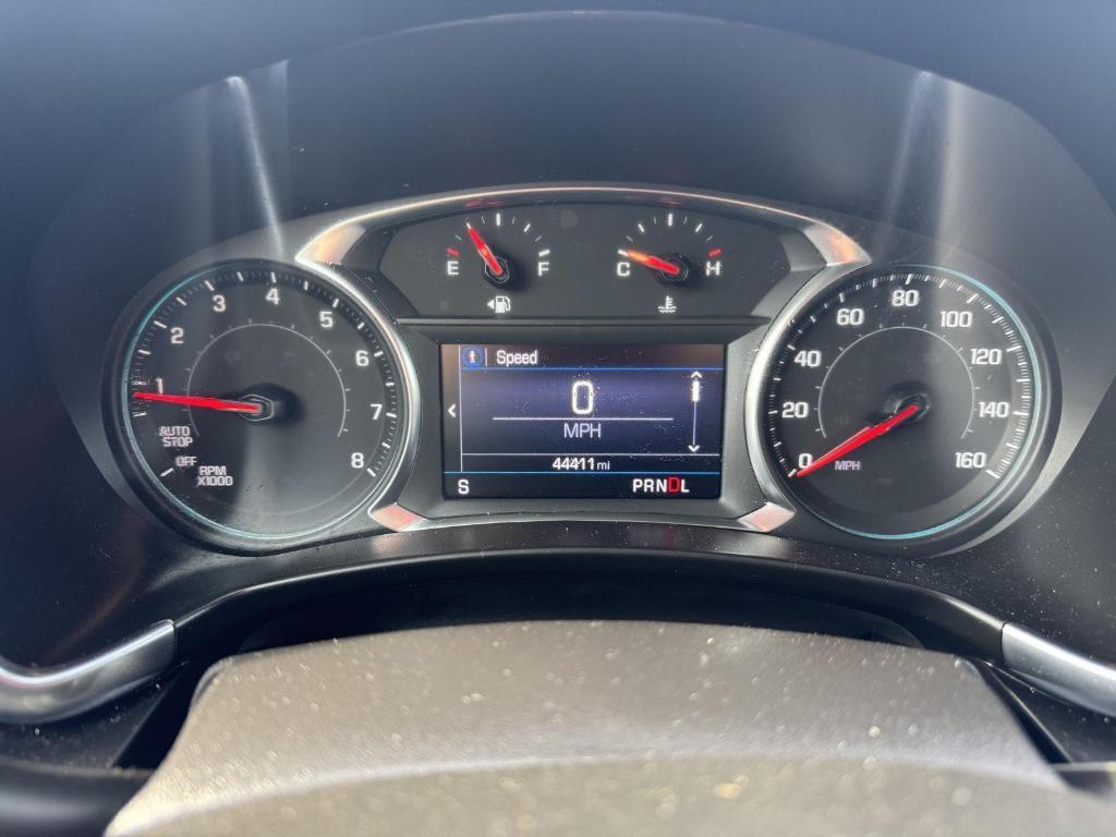 used 2022 Chevrolet Equinox car, priced at $21,890