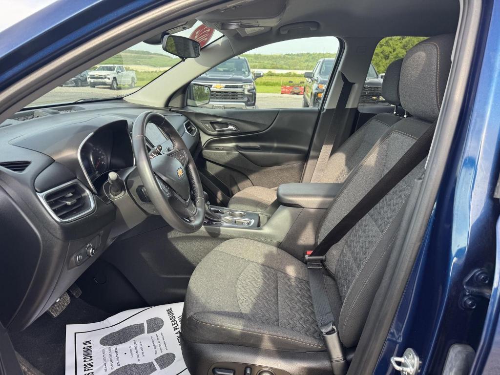 used 2022 Chevrolet Equinox car, priced at $21,890
