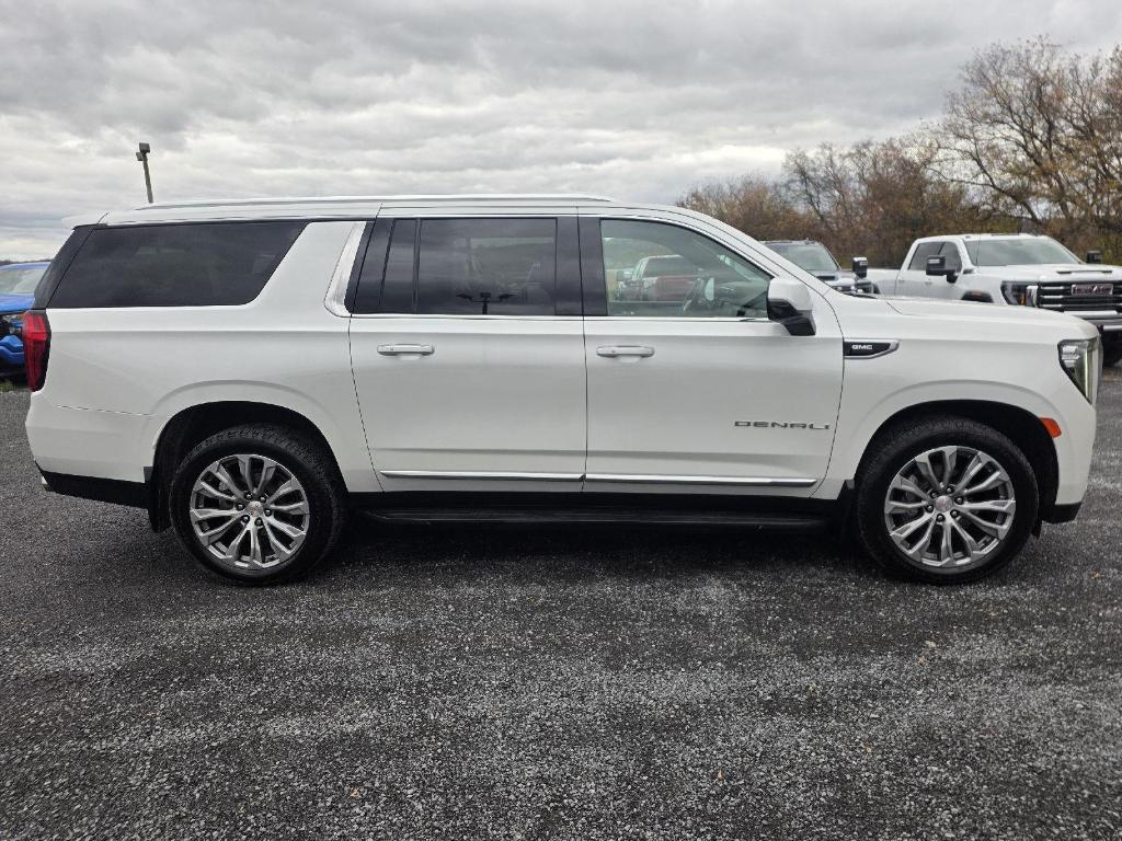 used 2021 GMC Yukon XL car, priced at $54,000