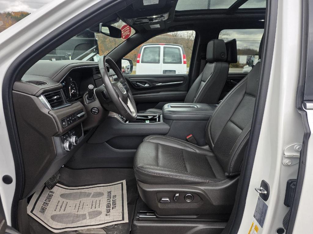 used 2021 GMC Yukon XL car, priced at $54,000