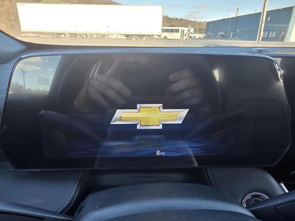 new 2026 Chevrolet Equinox car, priced at $35,144