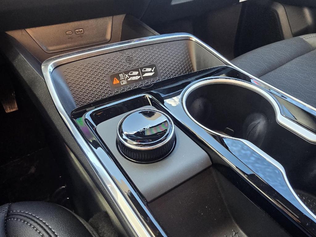 new 2026 Chevrolet Equinox car, priced at $35,144