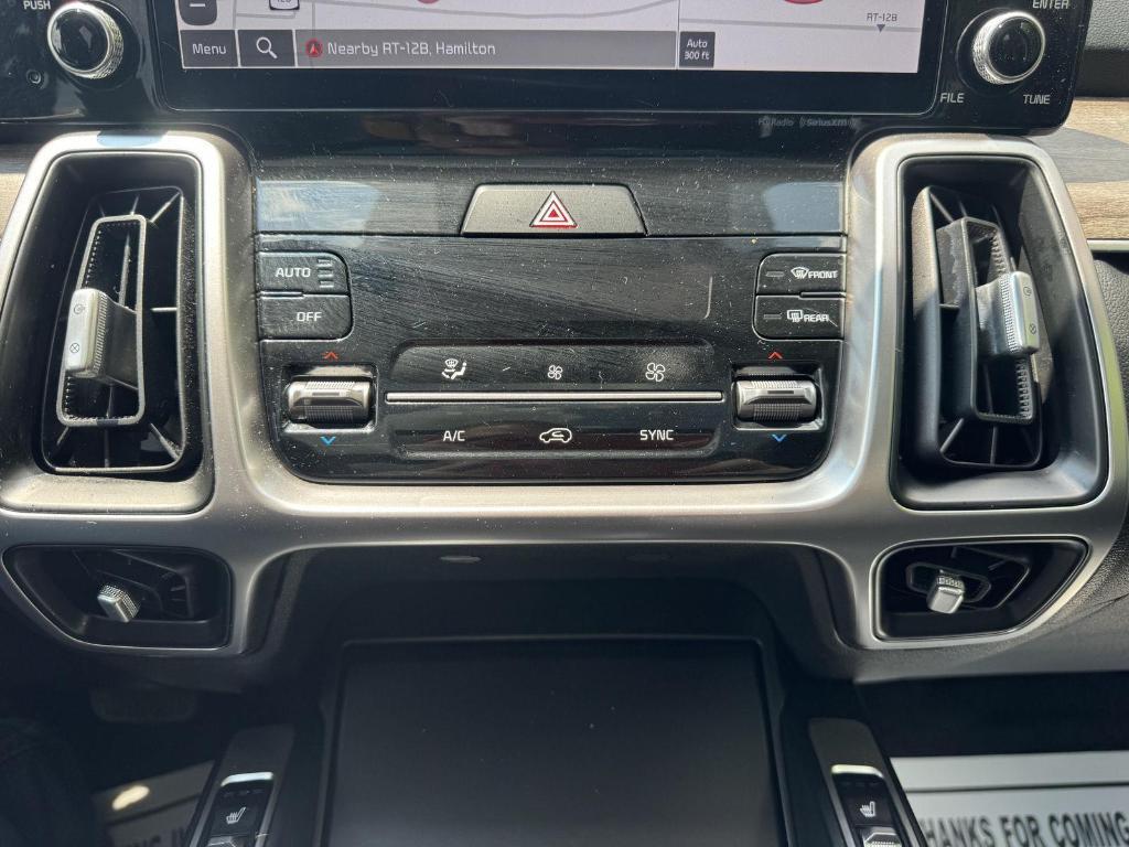 used 2022 Kia Sorento car, priced at $28,429