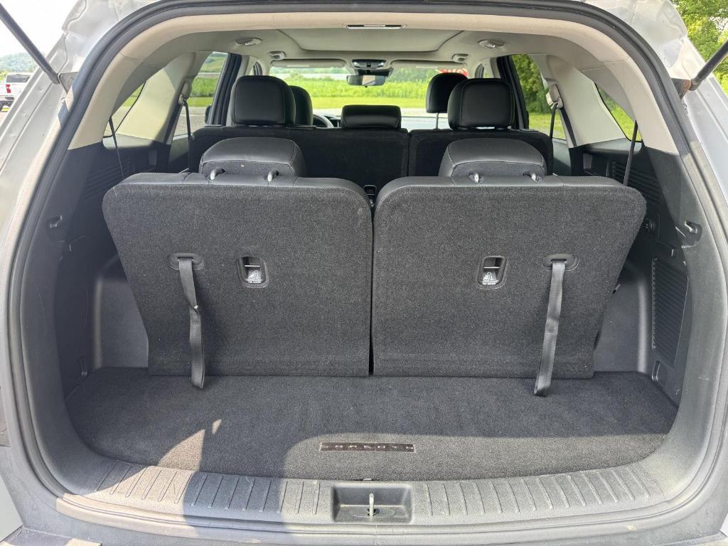 used 2022 Kia Sorento car, priced at $28,429