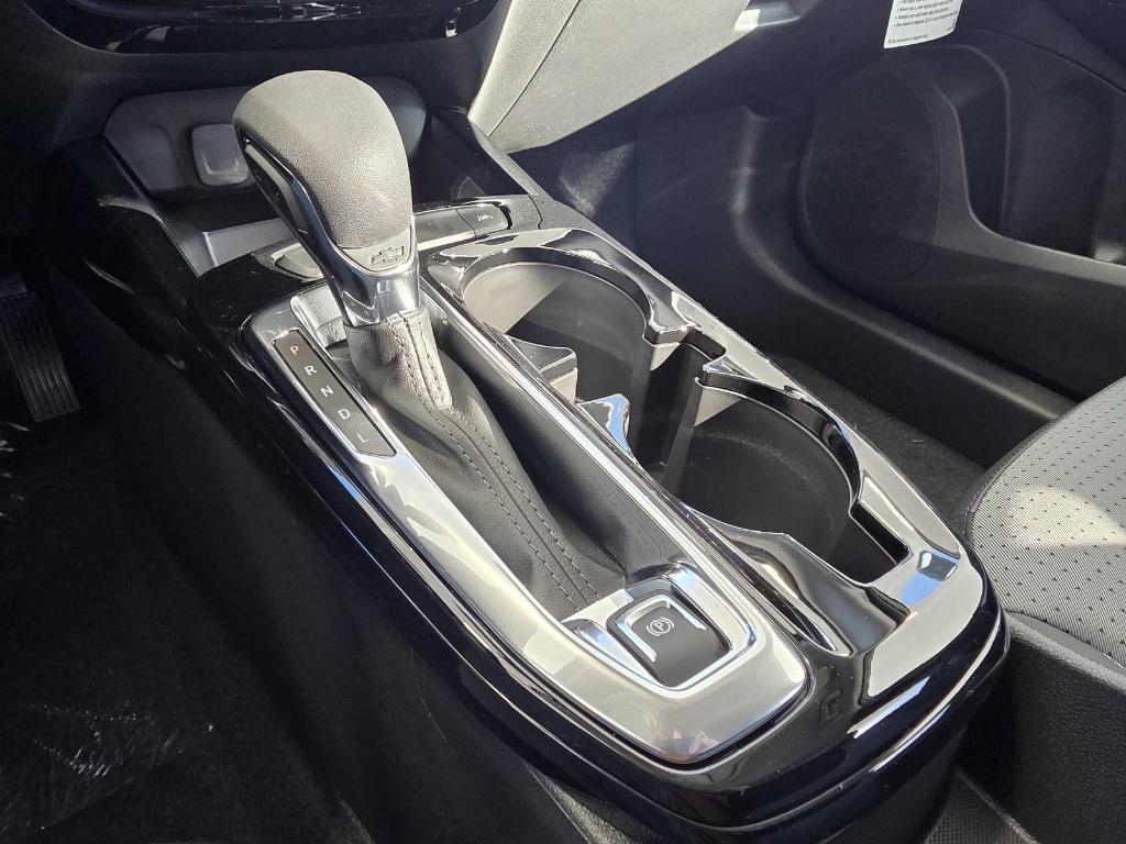 new 2026 Chevrolet Trax car, priced at $25,885