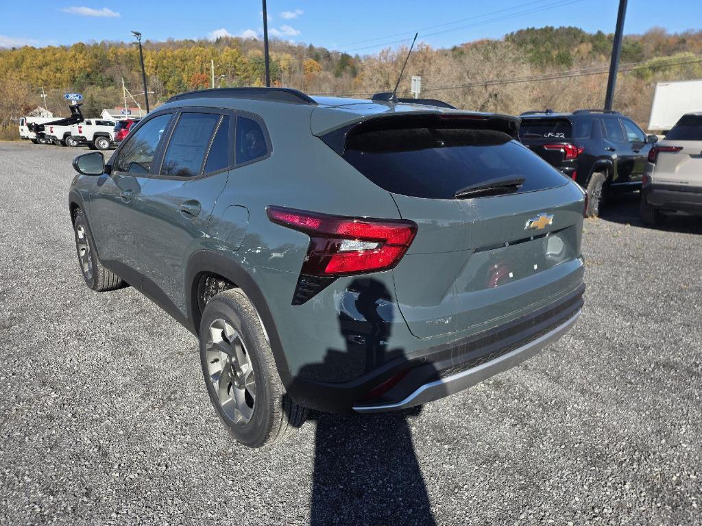 new 2026 Chevrolet Trax car, priced at $25,885
