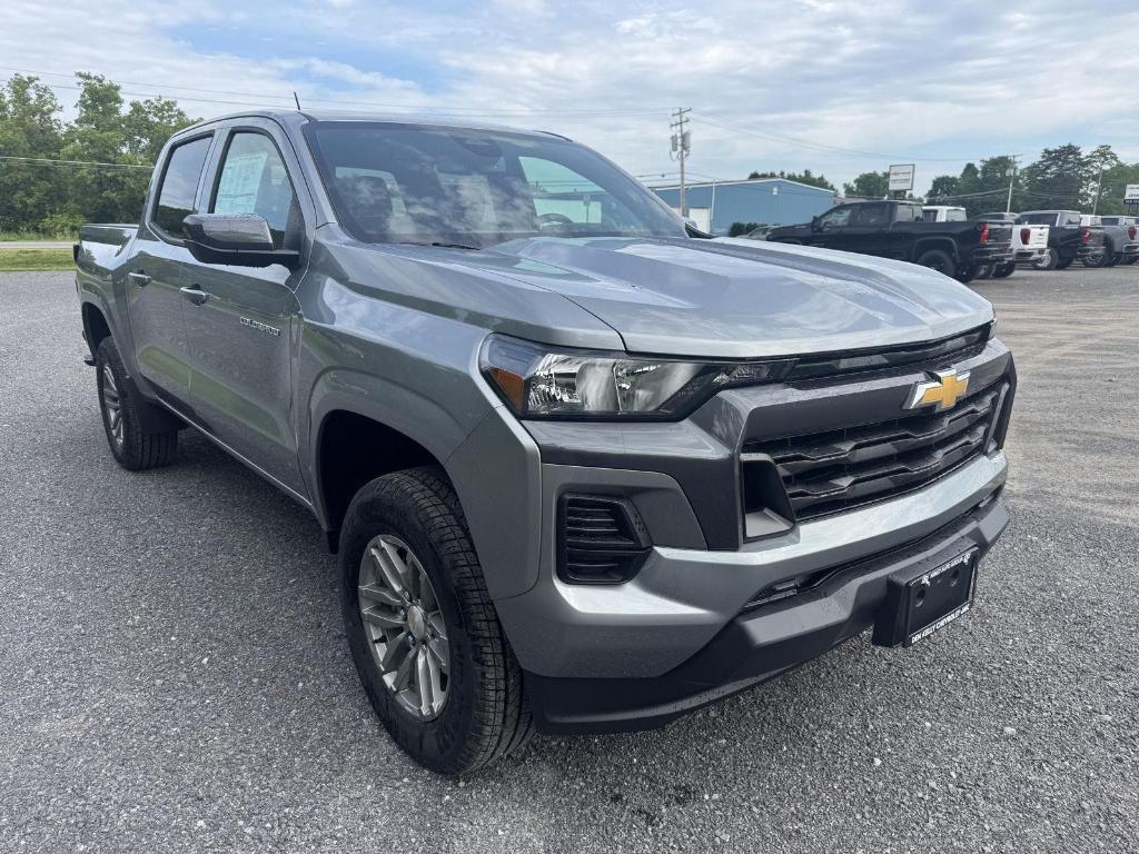new 2025 Chevrolet Colorado car, priced at $39,664