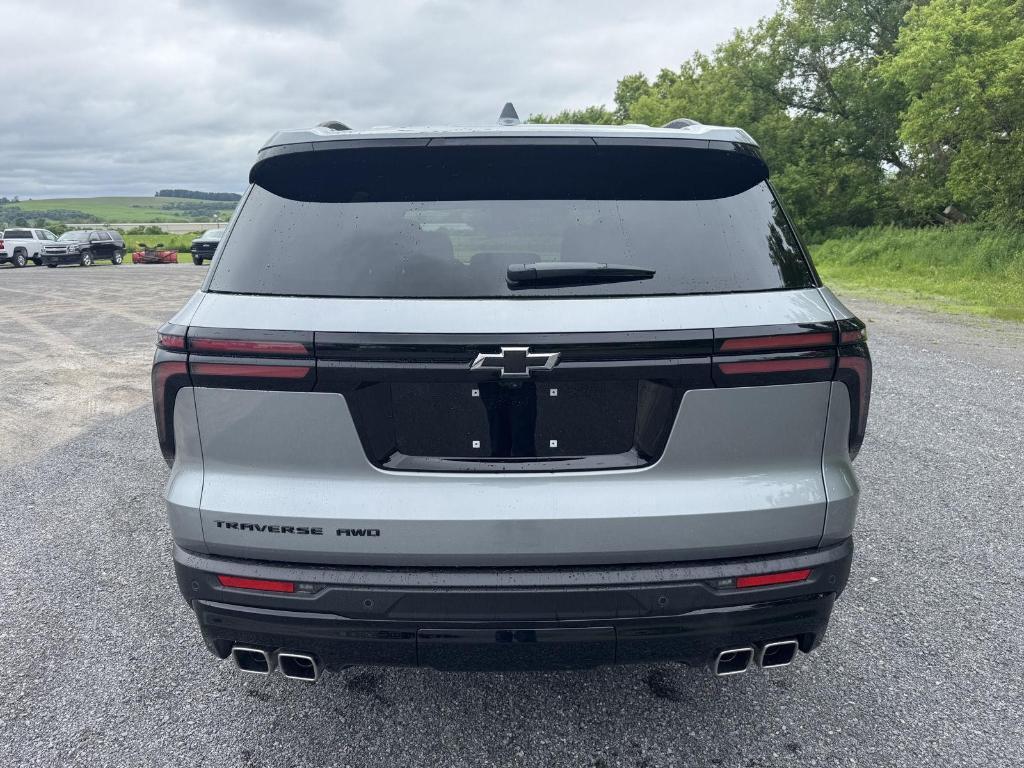 new 2025 Chevrolet Traverse car, priced at $47,330