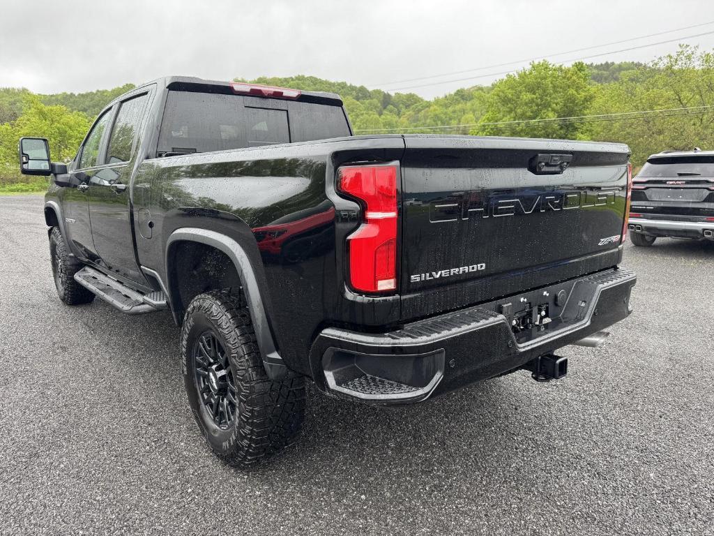 new 2025 Chevrolet Silverado 2500 car, priced at $77,900