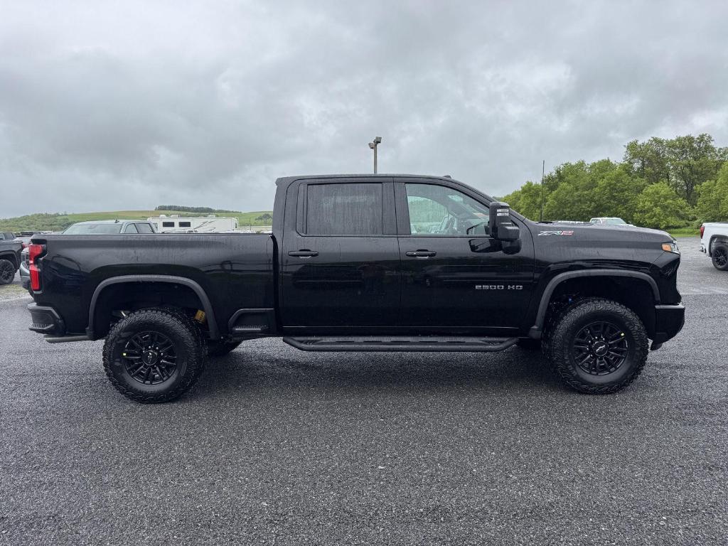 new 2025 Chevrolet Silverado 2500 car, priced at $77,900