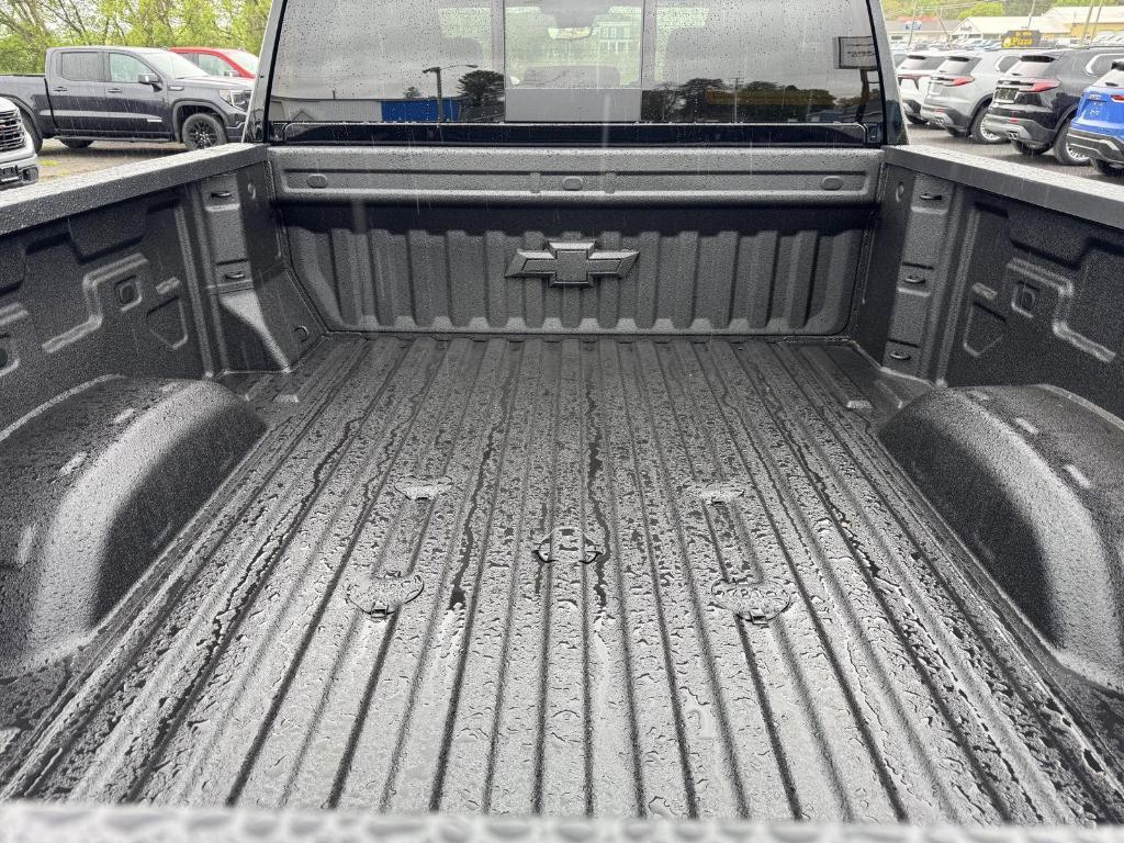 new 2025 Chevrolet Silverado 2500 car, priced at $77,900
