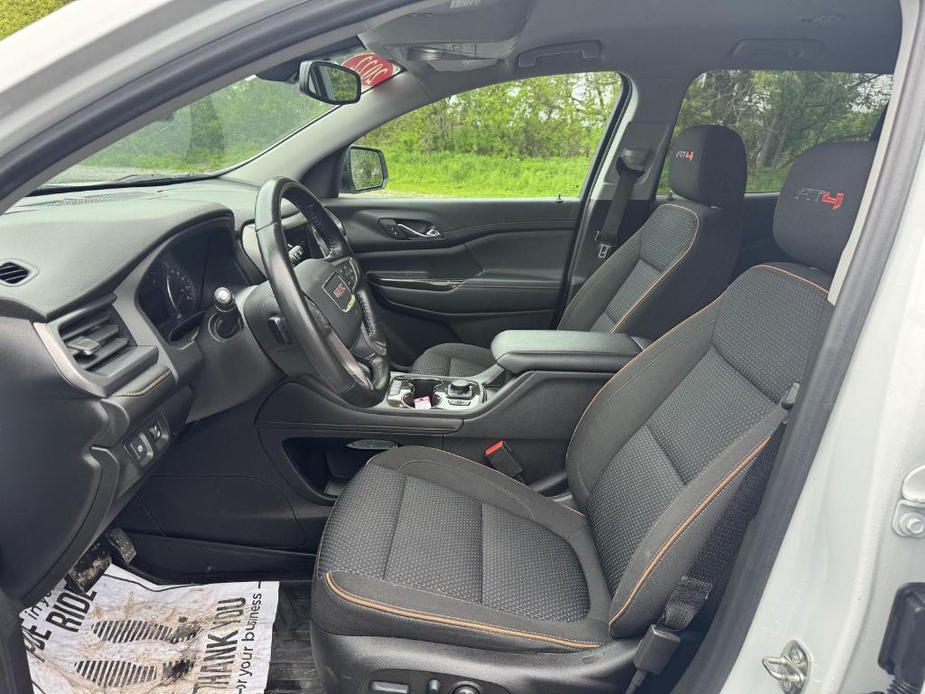 used 2022 GMC Acadia car, priced at $31,900