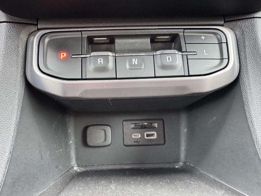 used 2022 GMC Acadia car, priced at $31,900