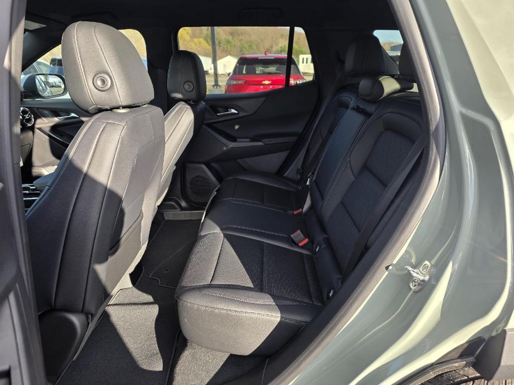 new 2026 Chevrolet Equinox car, priced at $36,089