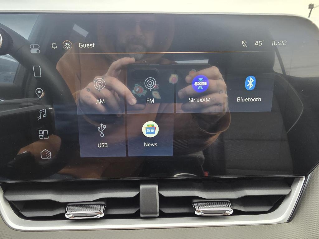 new 2026 Chevrolet Equinox car, priced at $35,409