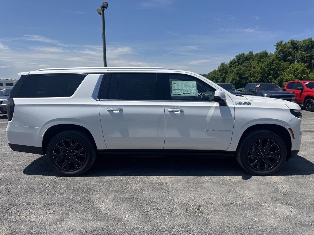 new 2025 Chevrolet Suburban car, priced at $97,750