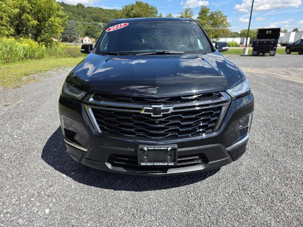 used 2023 Chevrolet Traverse car, priced at $39,900