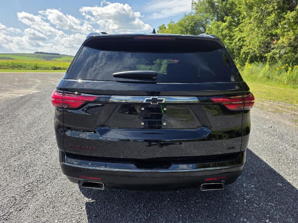 used 2023 Chevrolet Traverse car, priced at $39,900