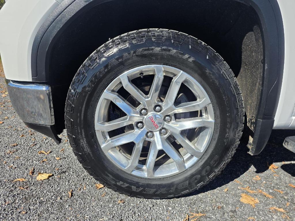 used 2021 GMC Sierra 1500 car, priced at $35,490