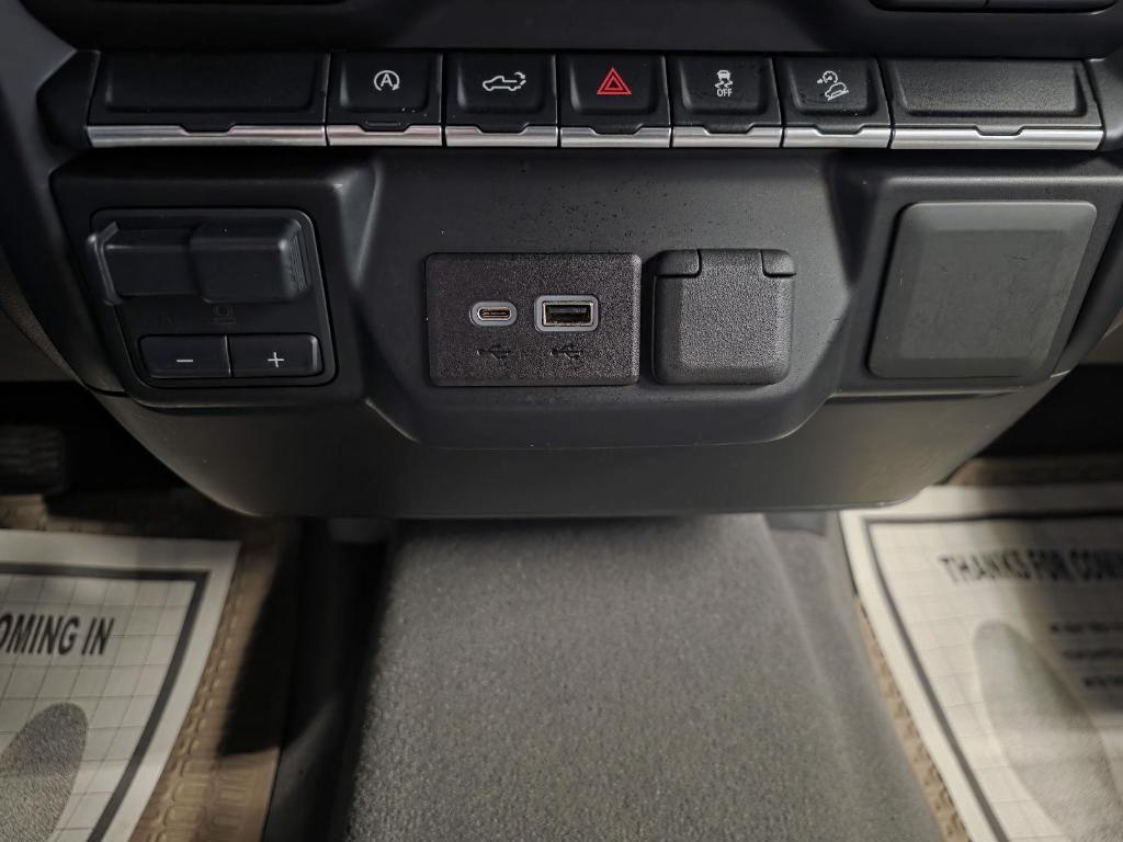 used 2021 GMC Sierra 1500 car, priced at $35,490