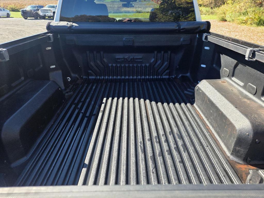 used 2021 GMC Sierra 1500 car, priced at $35,490