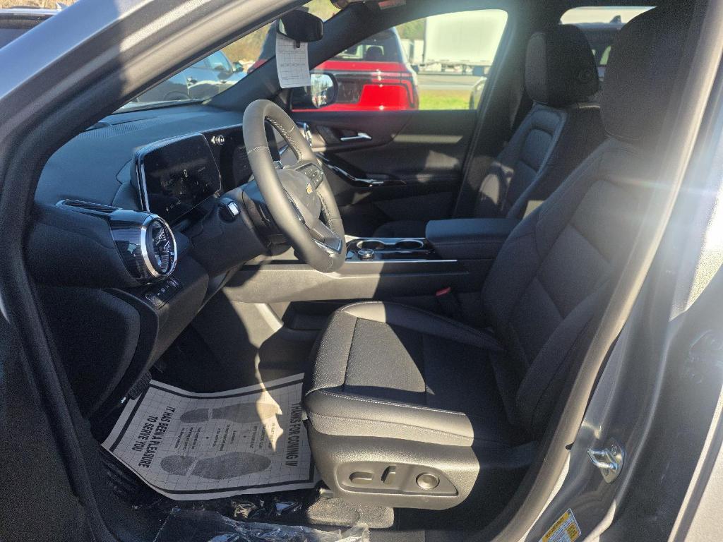 new 2026 Chevrolet Equinox car, priced at $35,144