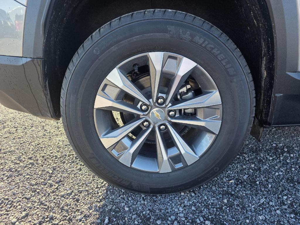 new 2026 Chevrolet Equinox car, priced at $35,144