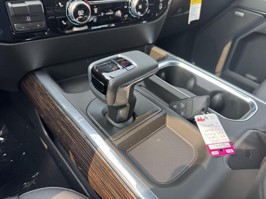 new 2025 GMC Sierra 1500 car, priced at $63,180
