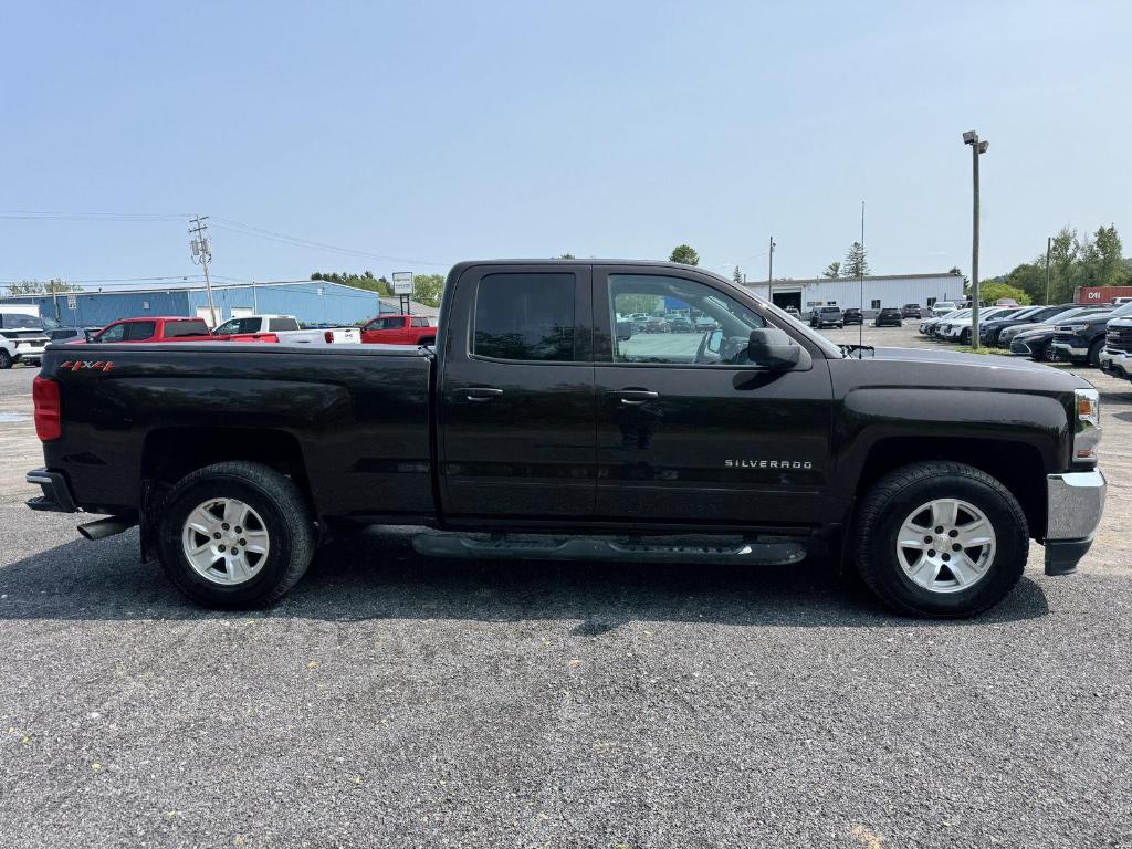 used 2018 Chevrolet Silverado 1500 car, priced at $27,214