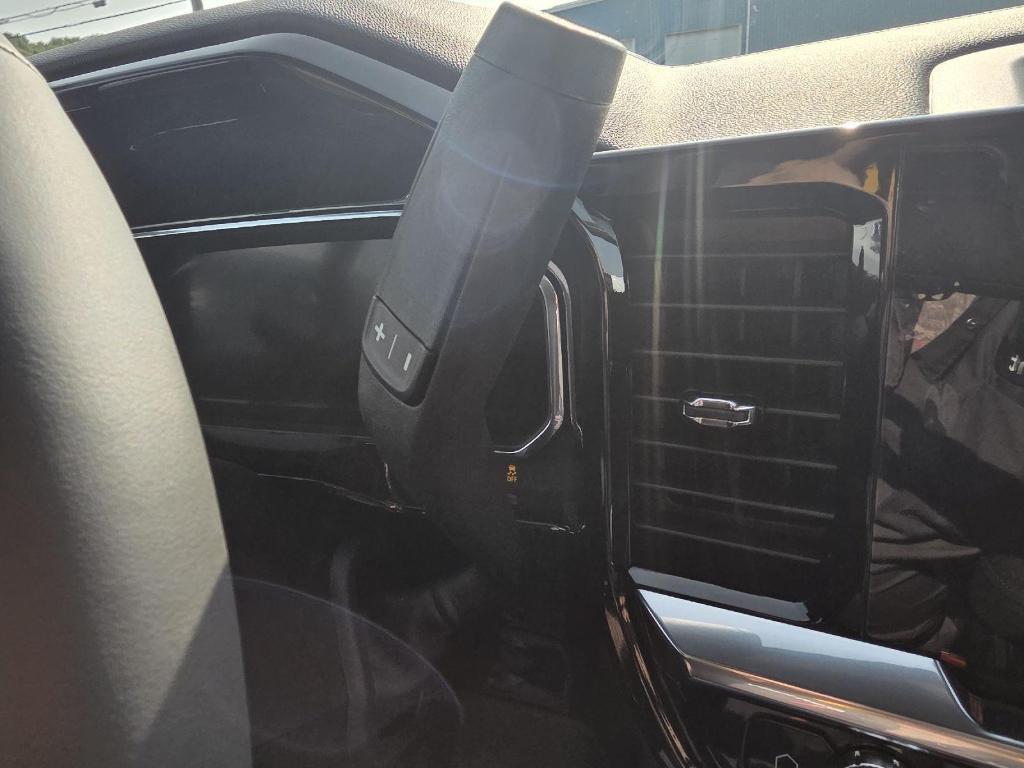 new 2026 GMC Sierra 2500 car, priced at $75,454