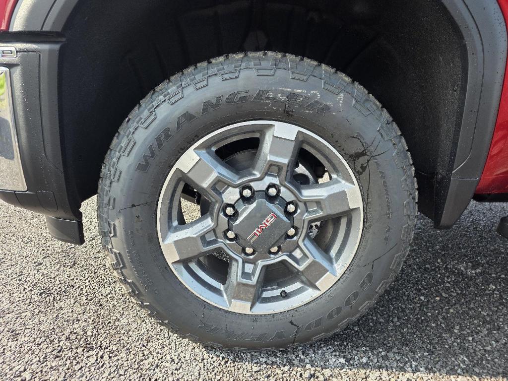 new 2026 GMC Sierra 2500 car, priced at $75,454