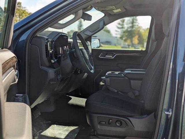 new 2024 Chevrolet Silverado 1500 car, priced at $54,695