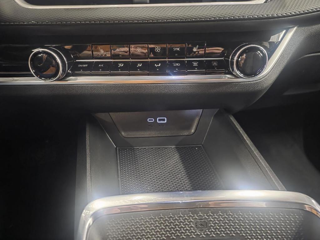 new 2026 Chevrolet Equinox car, priced at $35,639