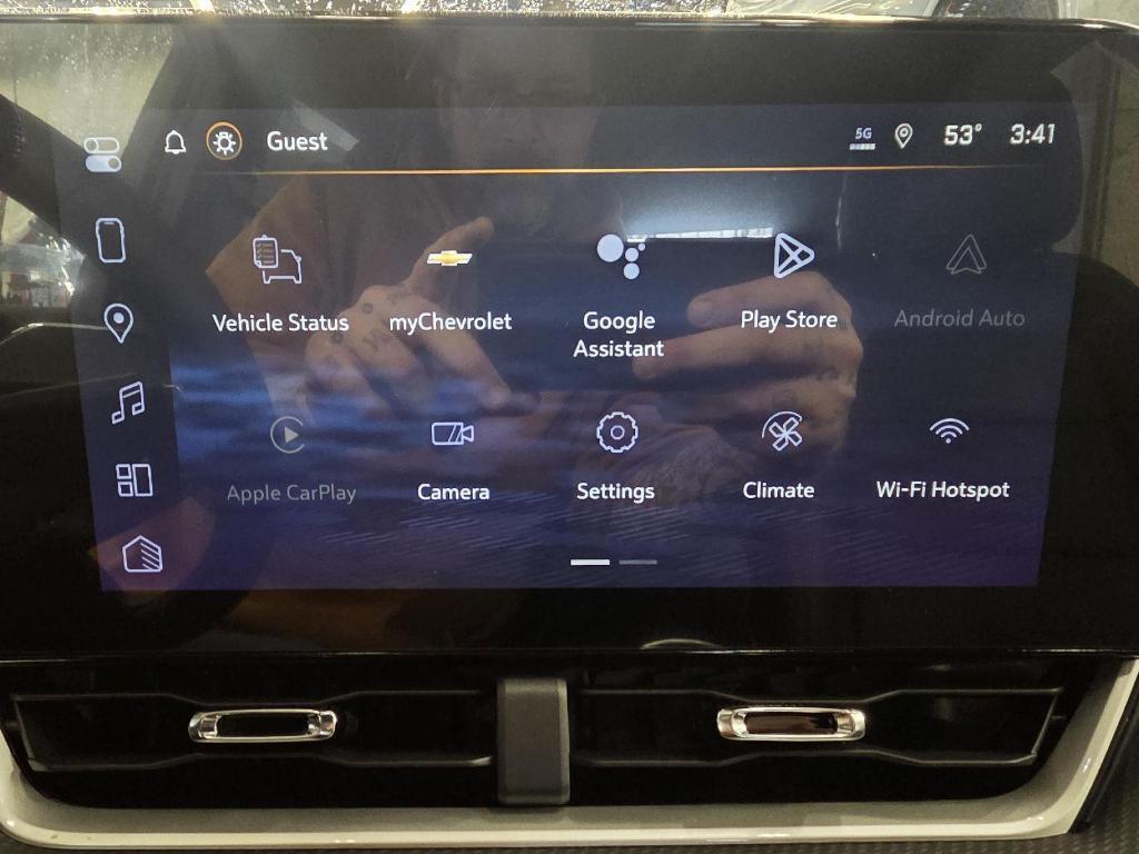 new 2026 Chevrolet Equinox car, priced at $35,639