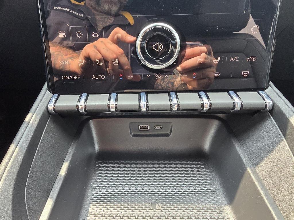 new 2026 GMC Terrain car, priced at $37,177